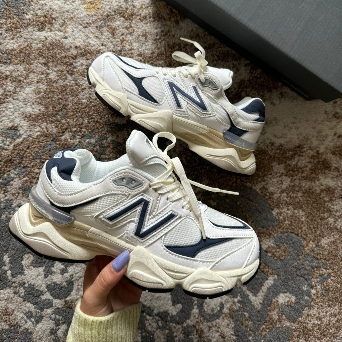 New Balance 9060 Blanca y Azul | Hombre y Dama