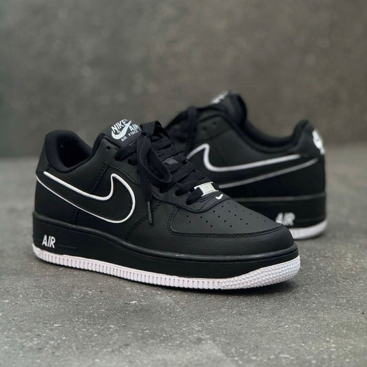 Nike Air Force 1 Negra y Blanca | Hombre